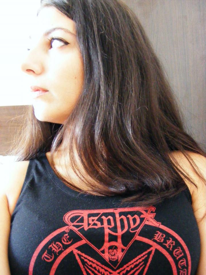 529845_361288427255320_914299136_n