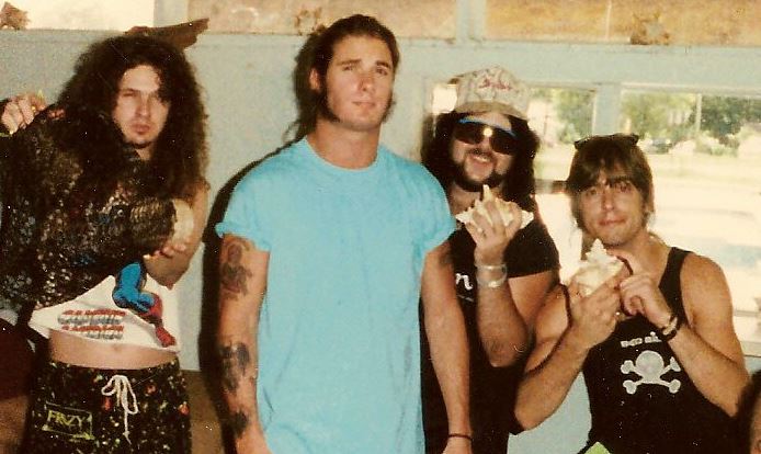 1234429_10151855246234697_923529695_n