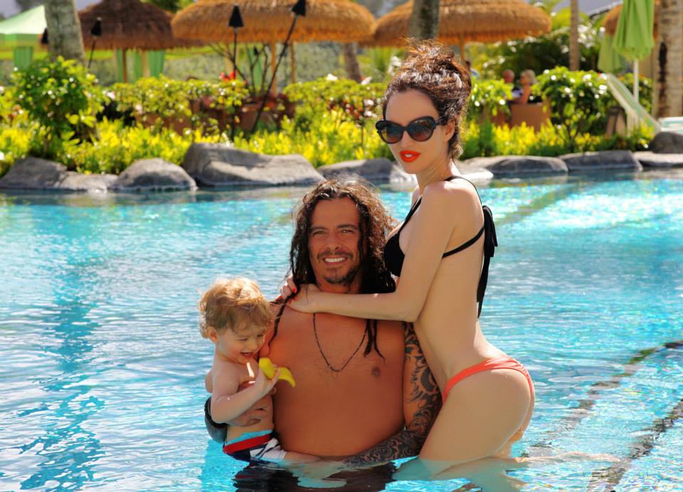 1505542_10202917624718556_86229069_n