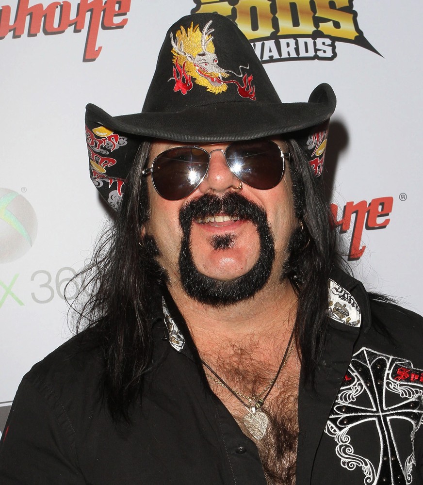 vinnie-paul-2012-revolver-golden-gods-awards-show-01