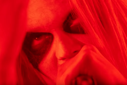 Un clin d’oeil au black metal pour la pièce&nbsp;ManUnkind