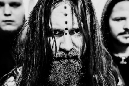 Y’est temps que t’écoute l’album de VREDEHAMMER si c’est pas&nbsp;fait