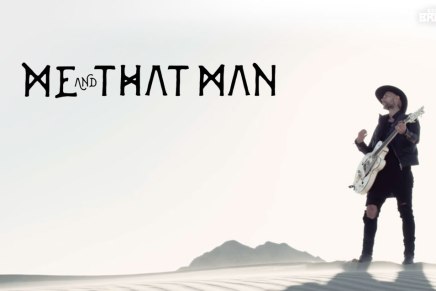 Nergal est un solide chanteur&nbsp;country!