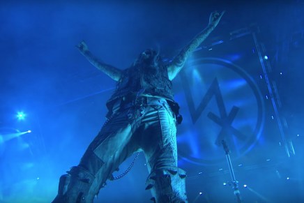 Y’a rien qui va rendre ton samedi matin meilleur que cette performance de DIMMU&nbsp;BORGIR